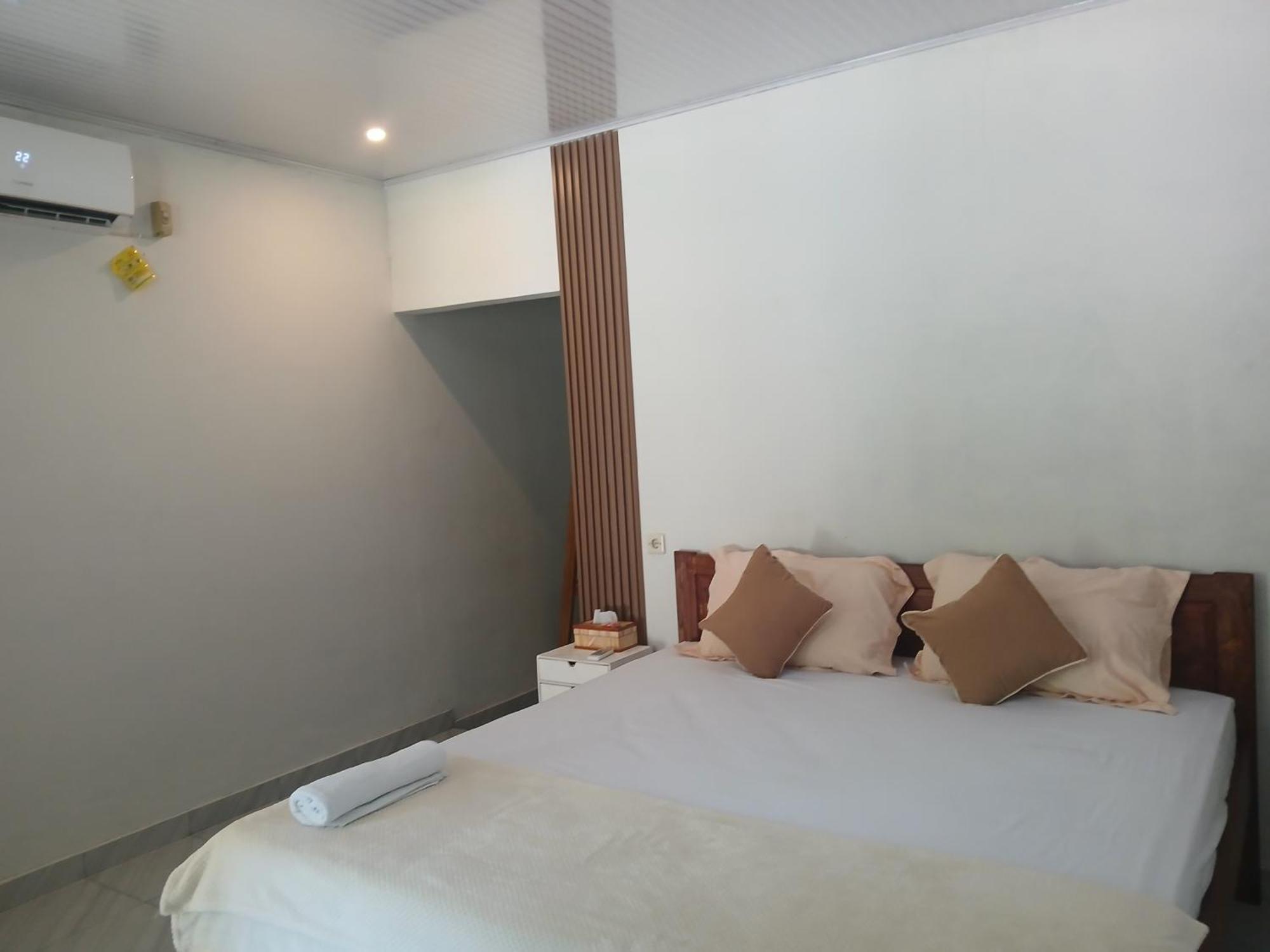 Renata Cottages Ohoililir Room photo