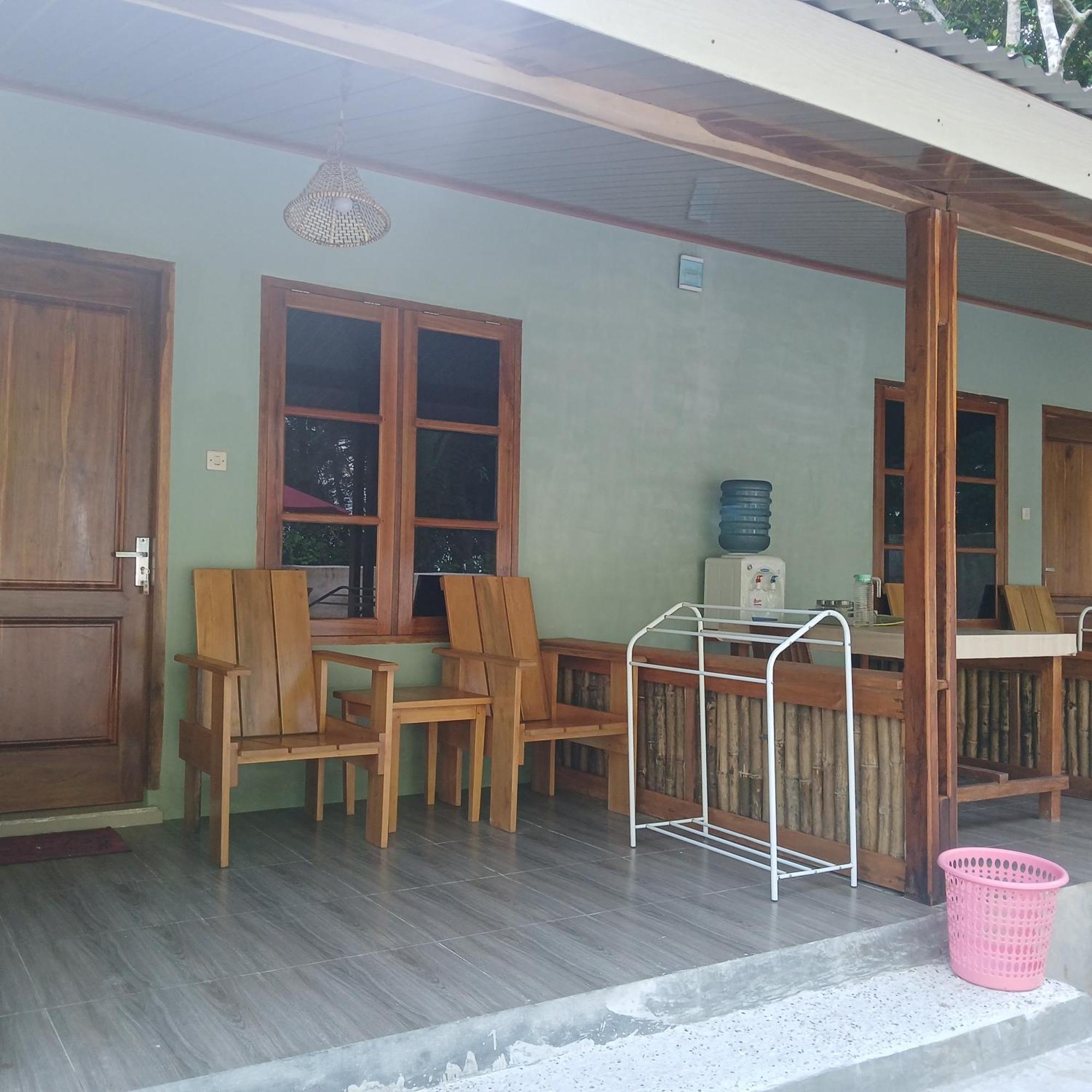 Renata Cottages Ohoililir Room photo